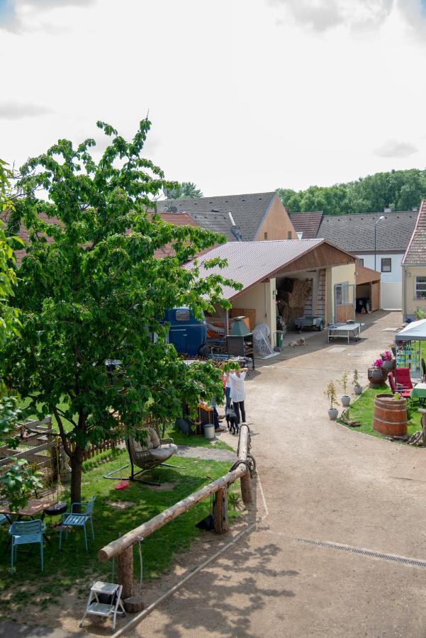 Ranchzimmer Am Hippo-Campus Reit- Und Therapiezentrum Deutsch Haslau Exterior photo